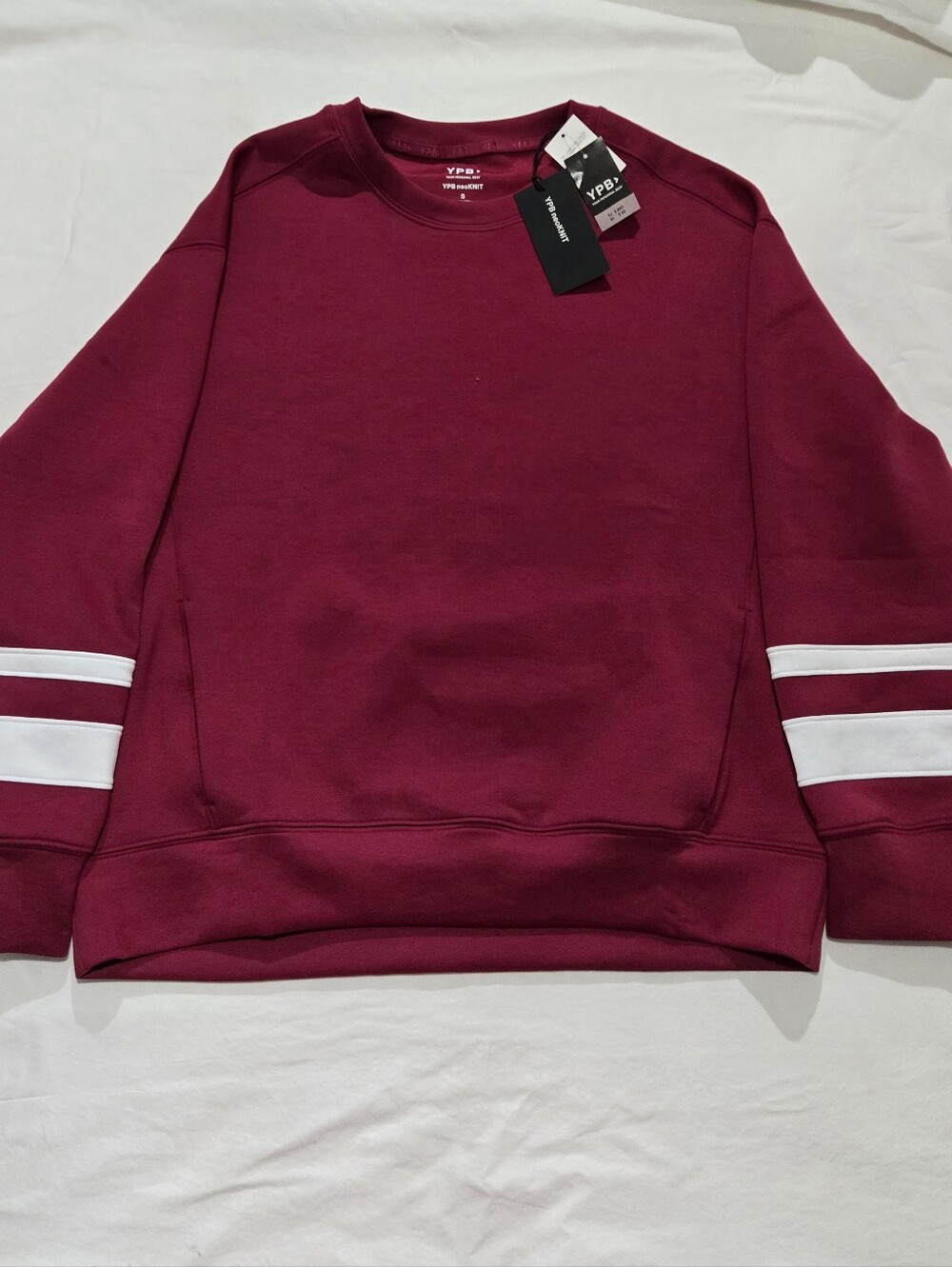 NWT Abercrombie & Fitch YPB neoKNIT womens varsity crewneck sweatshirt, Small